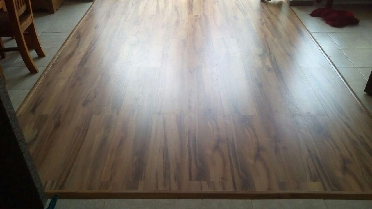 Tablabo em piso laminado Eucafloor Ambience Carvalho Córdoba